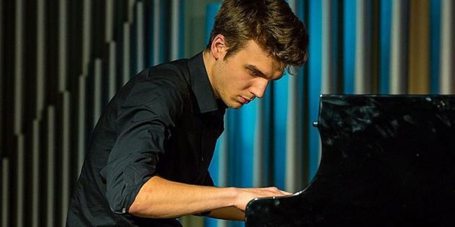 Thank God it´s Friday - Mensa-Mittagsmusik im Mai