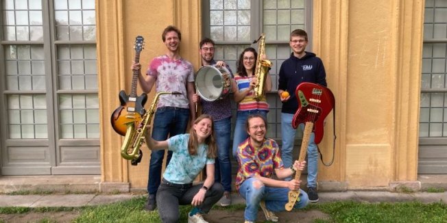 Verbotenes Gemüse am 2. Juni bei TGiF in der Mensa Langemarckplatz